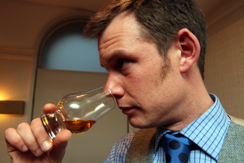 scottish corporate events~ Whisky tasting glass with whisky taster presentation